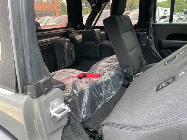 used 2022 Jeep Wrangler Unlimited car, priced at $33,216