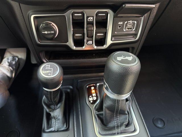 new 2025 Jeep Wrangler car, priced at $43,955