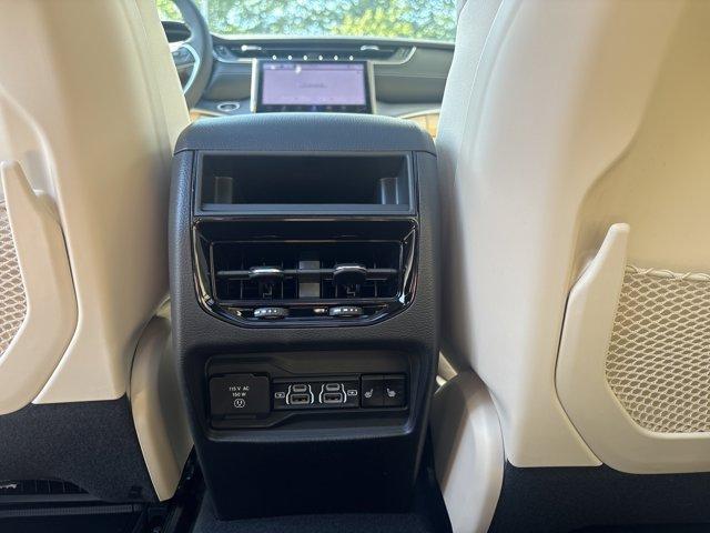 new 2025 Jeep Grand Cherokee car, priced at $44,694