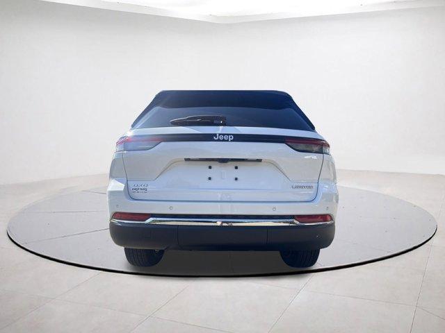 new 2025 Jeep Grand Cherokee car, priced at $44,694