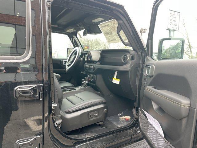 new 2025 Jeep Wrangler car, priced at $58,751