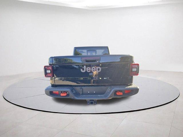 new 2025 Jeep Gladiator car, priced at $60,776
