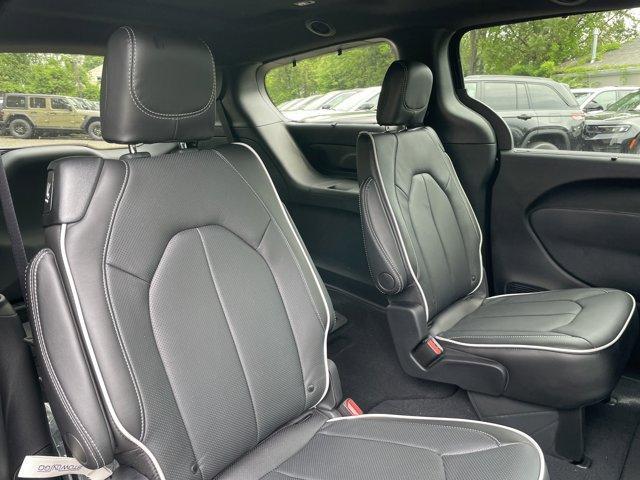 new 2025 Chrysler Pacifica car, priced at $51,810