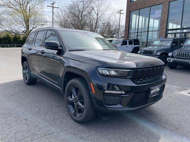 new 2025 Jeep Grand Cherokee car