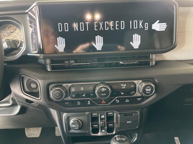 new 2025 Jeep Wrangler car, priced at $50,521