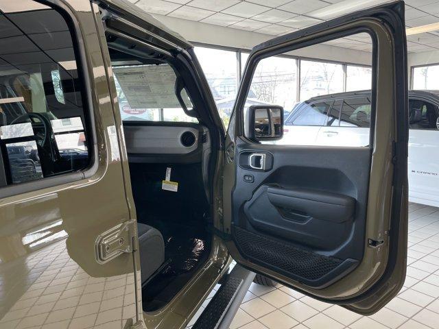 new 2025 Jeep Wrangler car, priced at $50,521