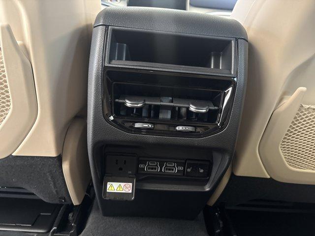 new 2025 Jeep Grand Cherokee car, priced at $45,260