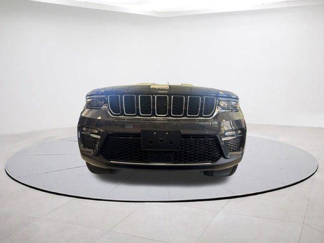 new 2025 Jeep Grand Cherokee car, priced at $45,260