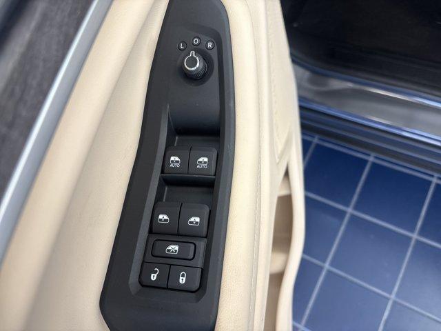 new 2025 Jeep Grand Cherokee car, priced at $45,260