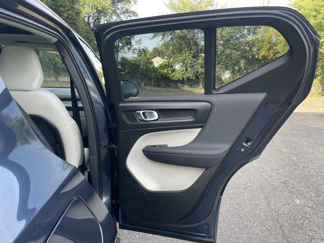 used 2022 Volvo XC40 car, priced at $20,732