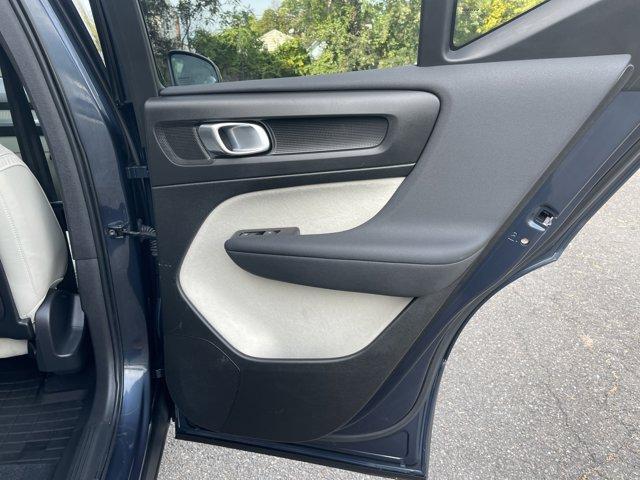 used 2022 Volvo XC40 car, priced at $20,732