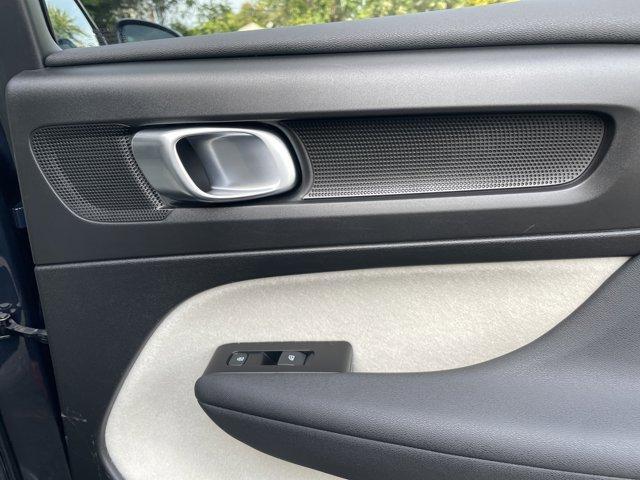 used 2022 Volvo XC40 car, priced at $20,732