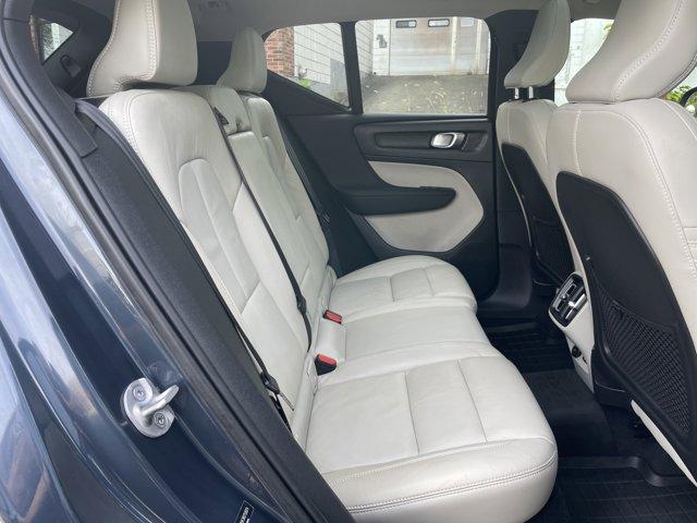 used 2022 Volvo XC40 car, priced at $20,732