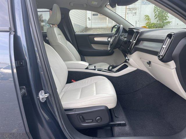 used 2022 Volvo XC40 car, priced at $20,732