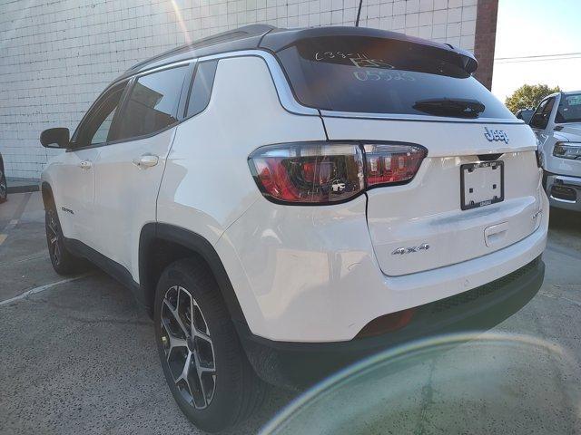 new 2025 Jeep Compass car, priced at $31,346