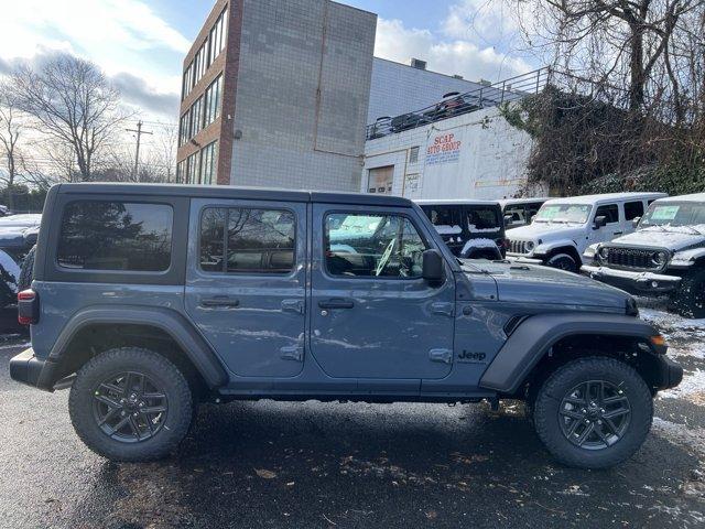 new 2025 Jeep Wrangler car, priced at $45,268
