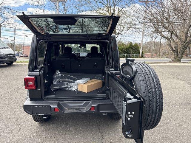 new 2025 Jeep Wrangler car, priced at $54,455
