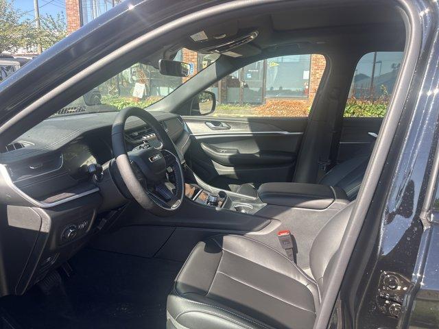 new 2025 Jeep Grand Cherokee L car, priced at $49,593