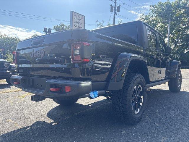 new 2025 Jeep Gladiator car, priced at $60,215