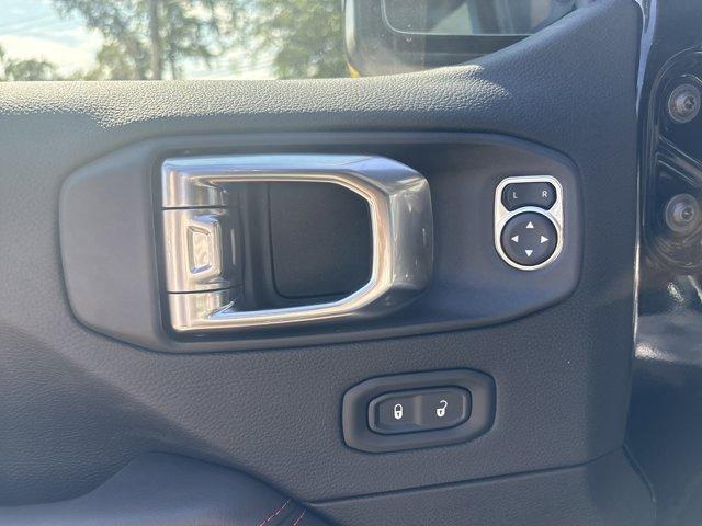 new 2025 Jeep Gladiator car, priced at $60,215