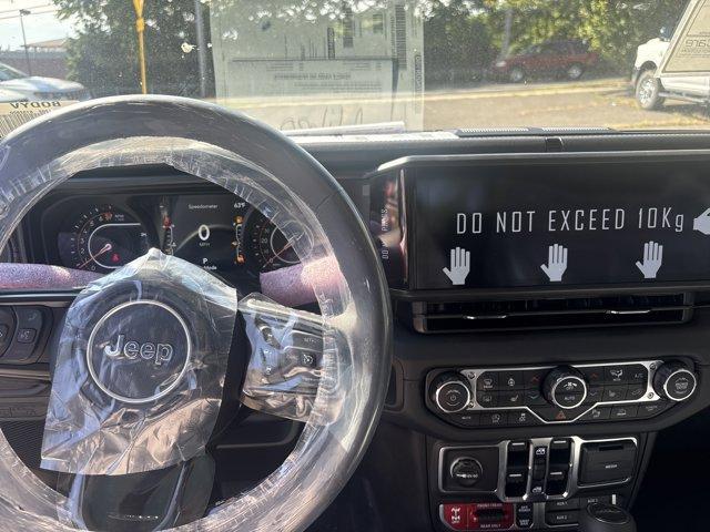 new 2025 Jeep Gladiator car, priced at $60,215