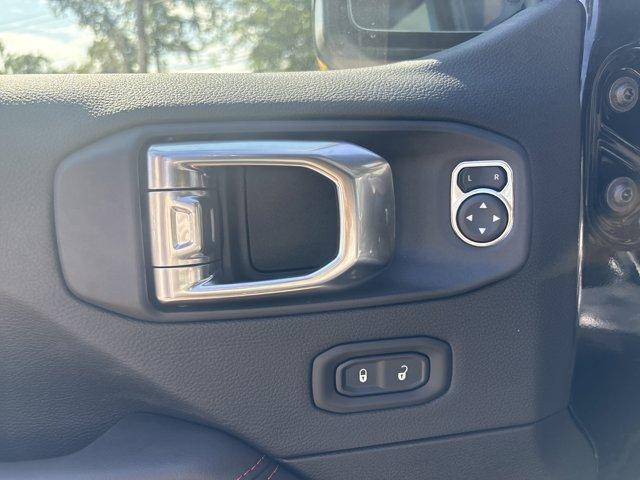 new 2025 Jeep Gladiator car, priced at $60,715