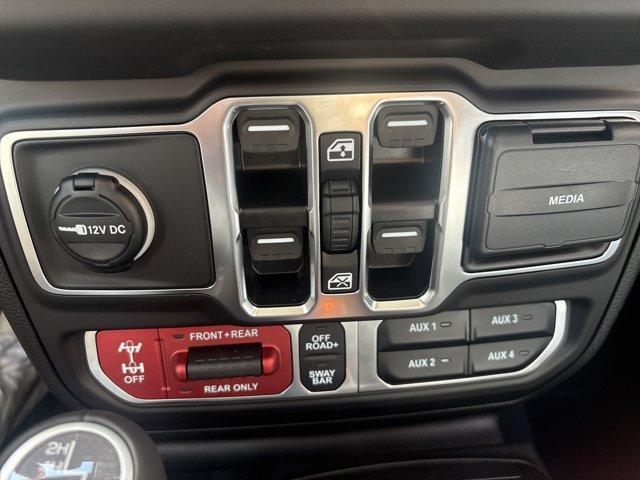 new 2025 Jeep Gladiator car, priced at $60,715