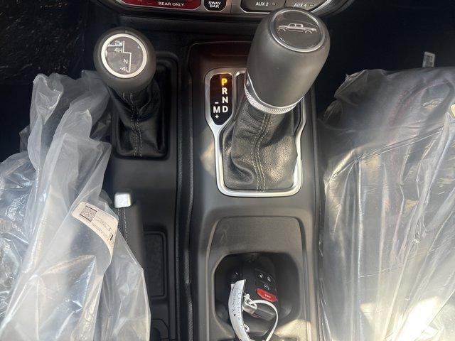 new 2025 Jeep Gladiator car, priced at $60,215