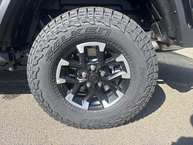 new 2025 Jeep Gladiator car, priced at $60,215