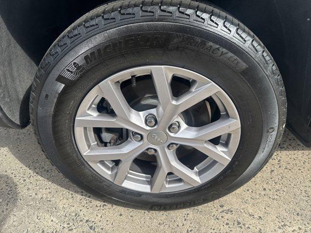 used 2021 Jeep Grand Cherokee L car, priced at $30,281