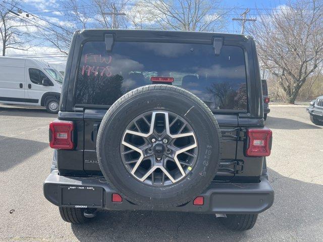 new 2025 Jeep Wrangler car, priced at $54,146