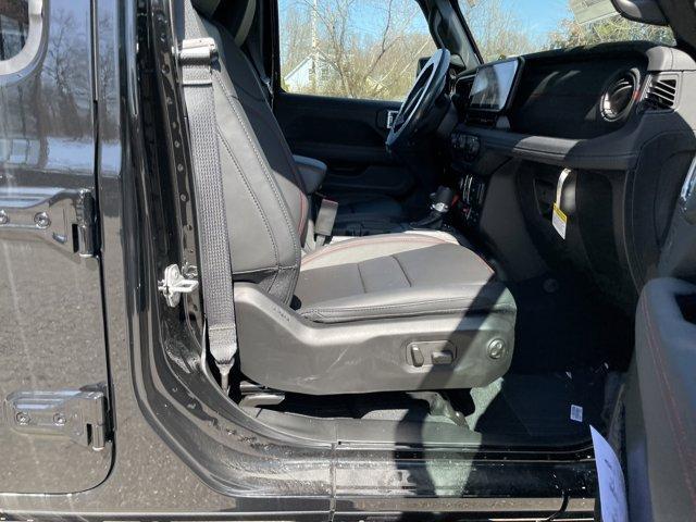 new 2025 Jeep Wrangler car, priced at $59,342
