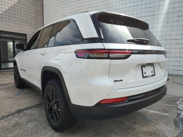 new 2025 Jeep Grand Cherokee car, priced at $39,879