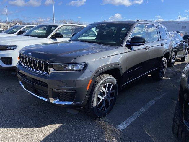 new 2025 Jeep Grand Cherokee L car, priced at $47,028