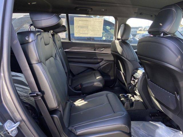new 2025 Jeep Grand Cherokee L car, priced at $47,028