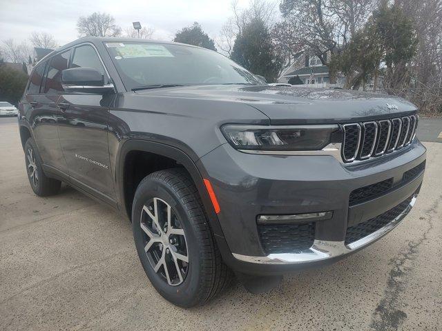 new 2024 Jeep Grand Cherokee L car, priced at $50,665