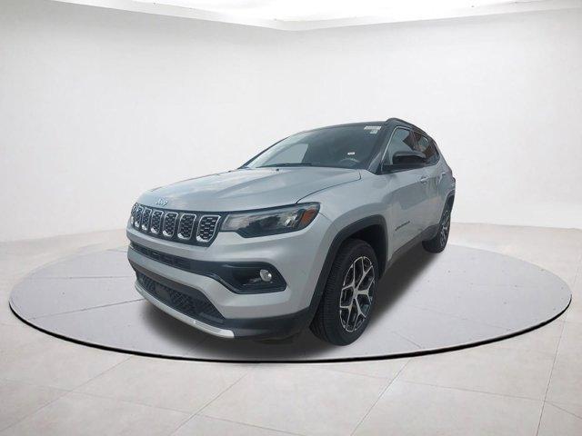 new 2024 Jeep Compass car, priced at $30,995