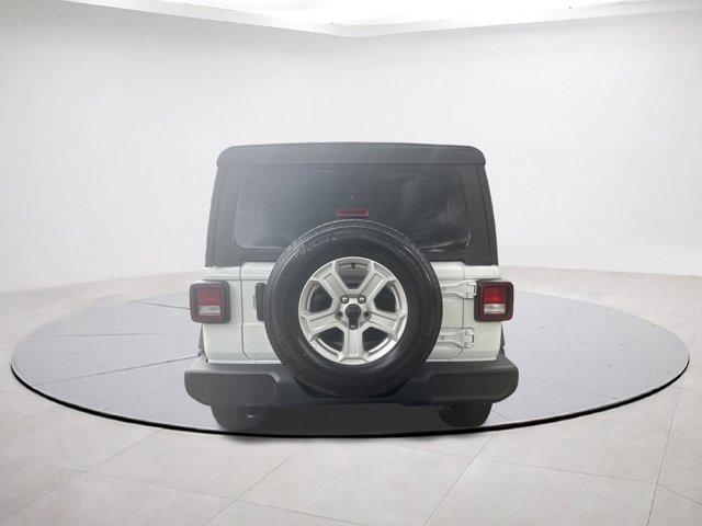 used 2022 Jeep Wrangler Unlimited car, priced at $32,488