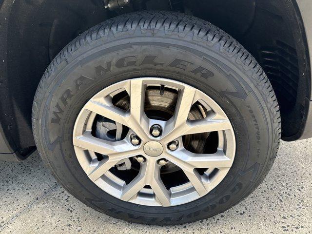 used 2021 Jeep Grand Cherokee L car, priced at $30,737