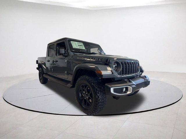 new 2025 Jeep Gladiator car, priced at $48,245