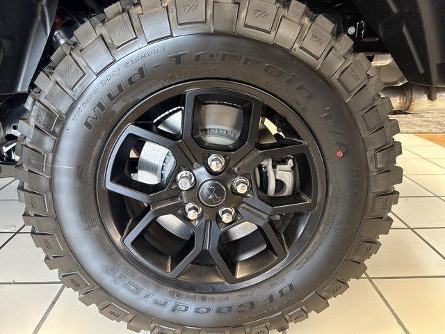 new 2025 Jeep Gladiator car, priced at $48,245