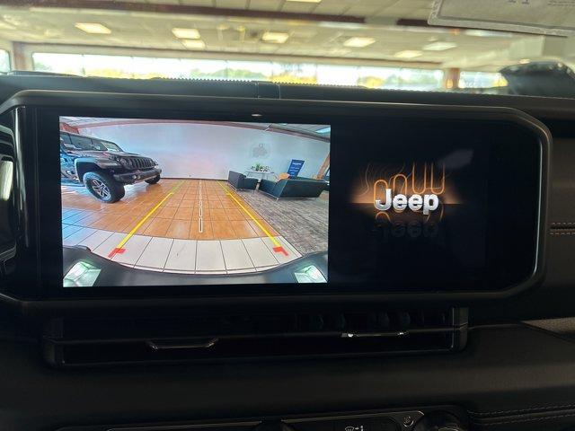 new 2025 Jeep Gladiator car, priced at $48,245