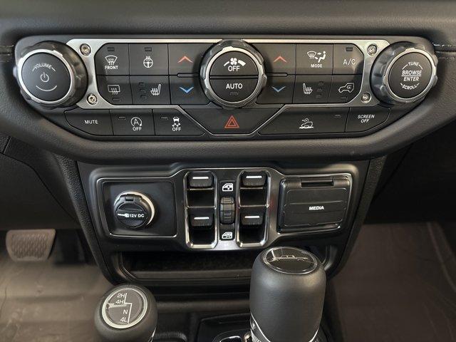 new 2025 Jeep Gladiator car, priced at $48,245