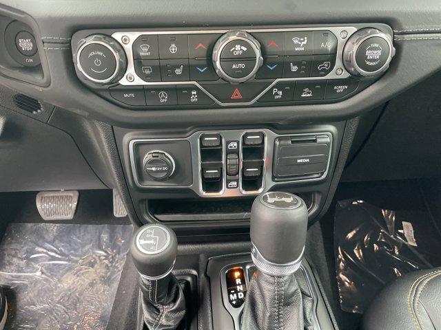 new 2025 Jeep Wrangler car, priced at $58,606