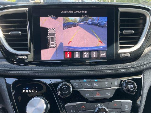 new 2025 Chrysler Pacifica car, priced at $45,379
