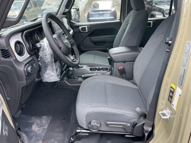 new 2025 Jeep Wrangler car, priced at $45,115