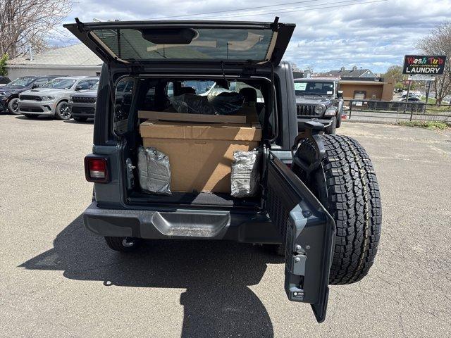 new 2025 Jeep Wrangler car, priced at $46,735