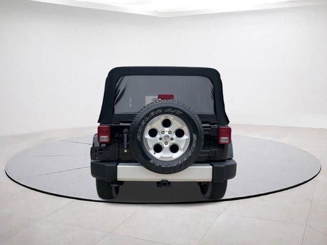 used 2013 Jeep Wrangler Unlimited car, priced at $16,664