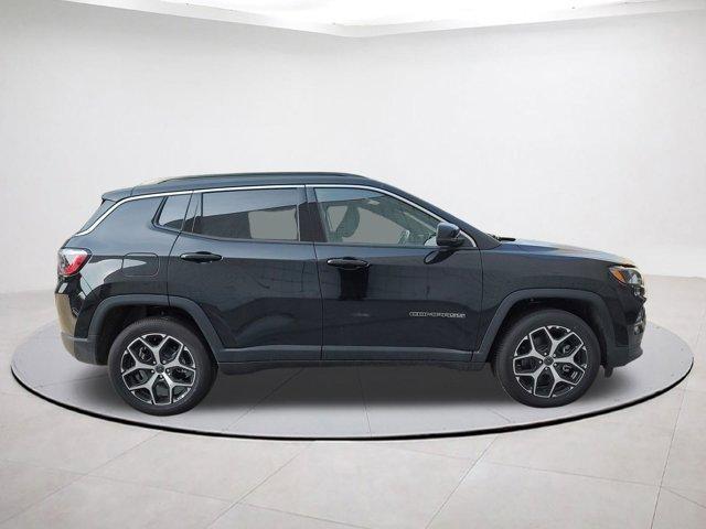 new 2025 Jeep Compass car, priced at $28,993