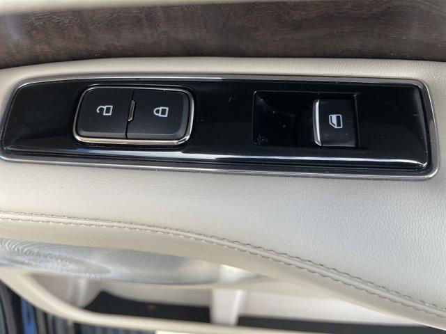 used 2019 Lincoln Navigator car, priced at $32,719